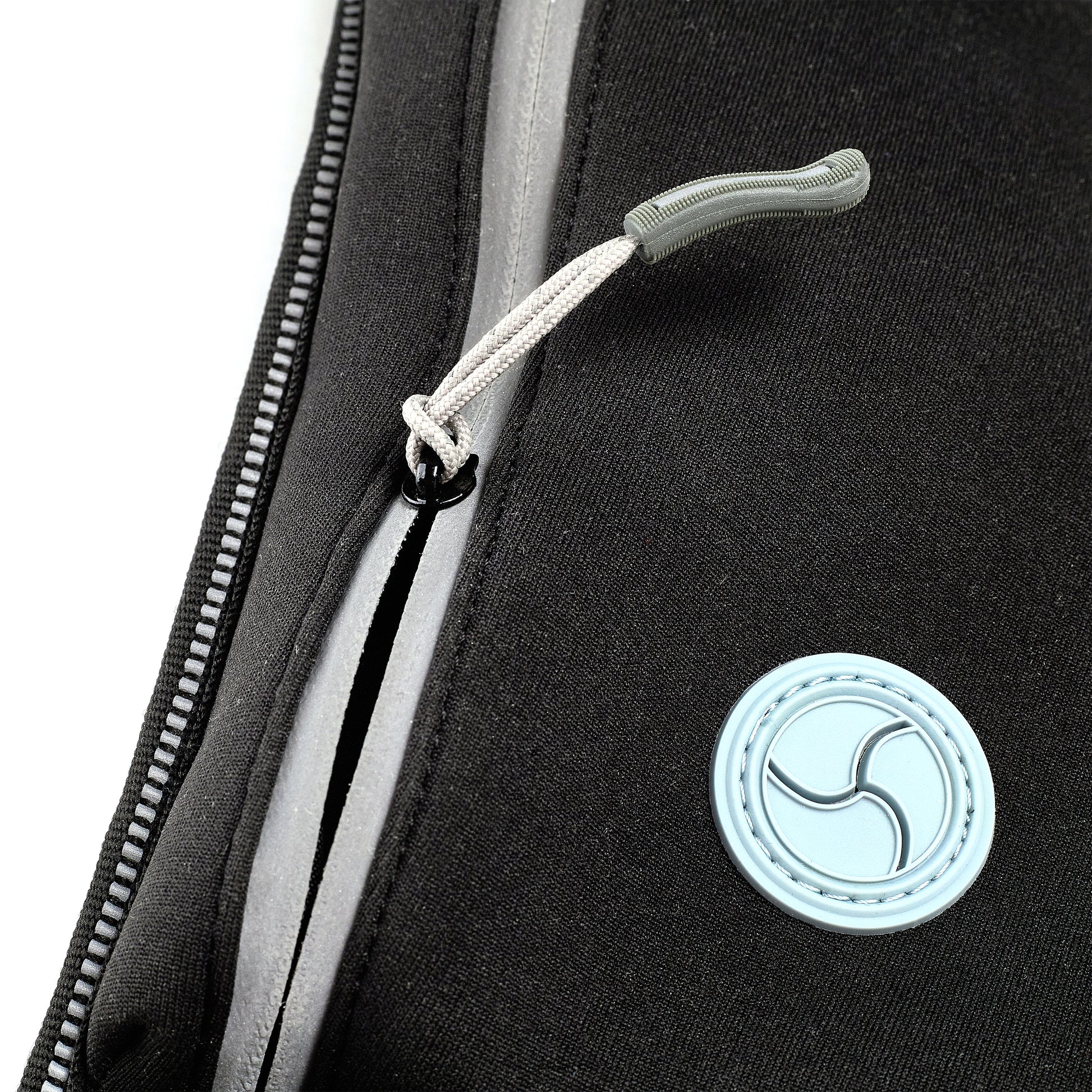 hands free dog leash for runners with ziplock